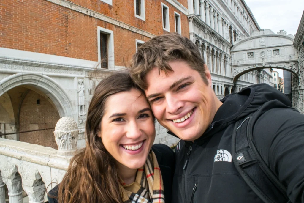 3 Days in Venice in November: Selfie of kate storm and jeremy storm with Bridge of Sighs