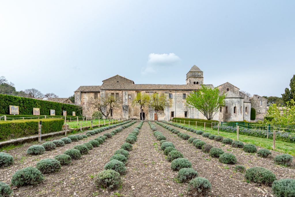 abbey in saint remy de provence where van gogh stayed