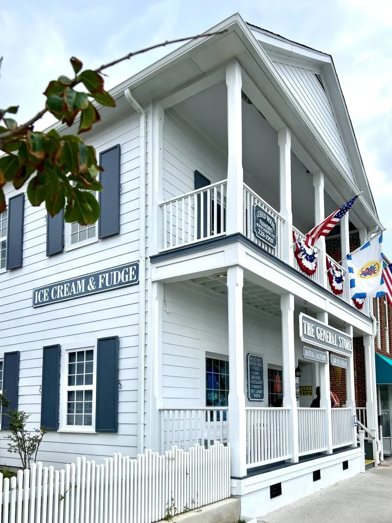 general store in beaufort nc, located along front street