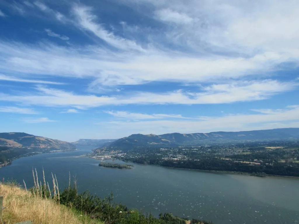 Columbia River Gorge as viewed from the side of the road