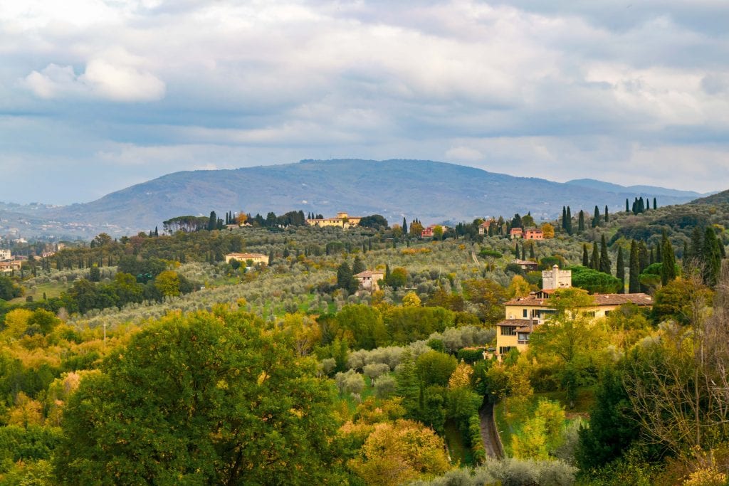 Honeymoon in Tuscany: view of Tuscan countryside