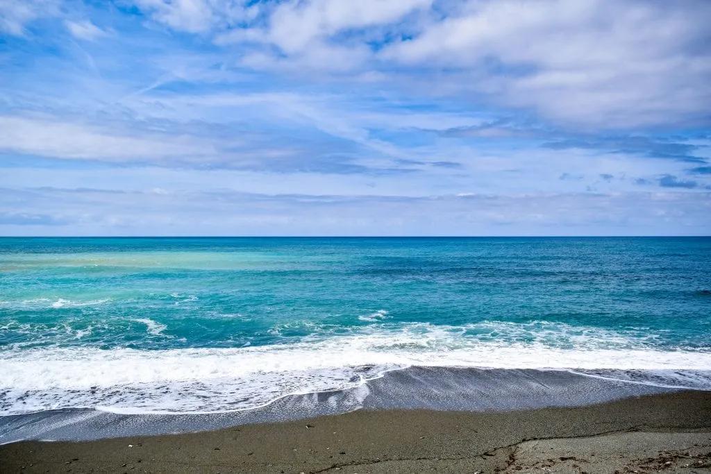 2 Weeks in Italy Itinerary: Beach at Monterosso al Mare