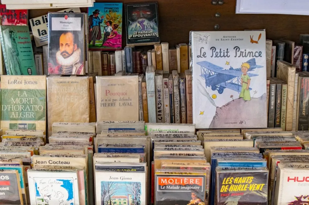 Paris Honeymoon: Books on the Banks of the Seine, Paris