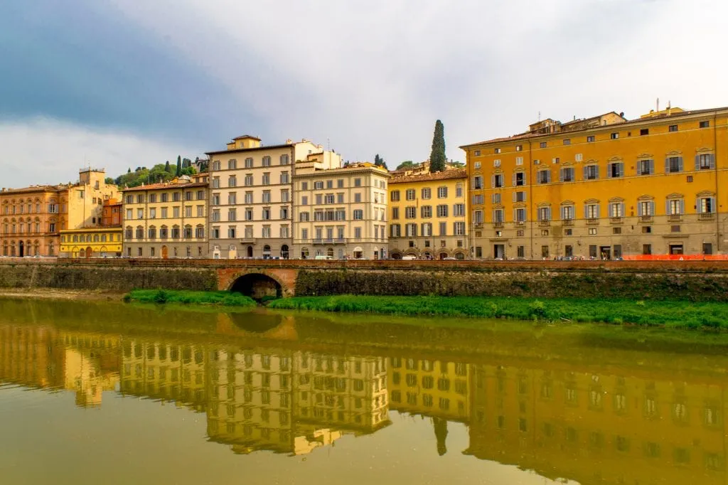 What to Do in Florence: Arno River