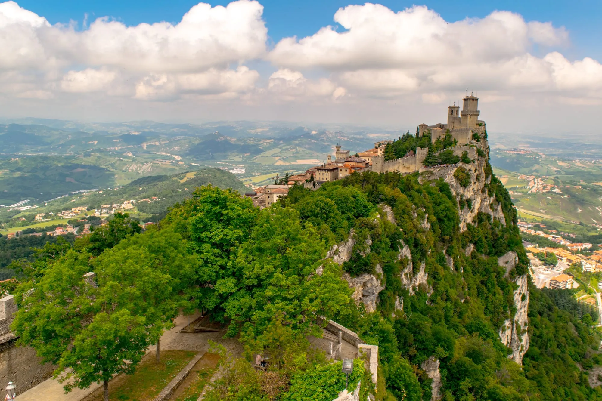 can i visit san marino