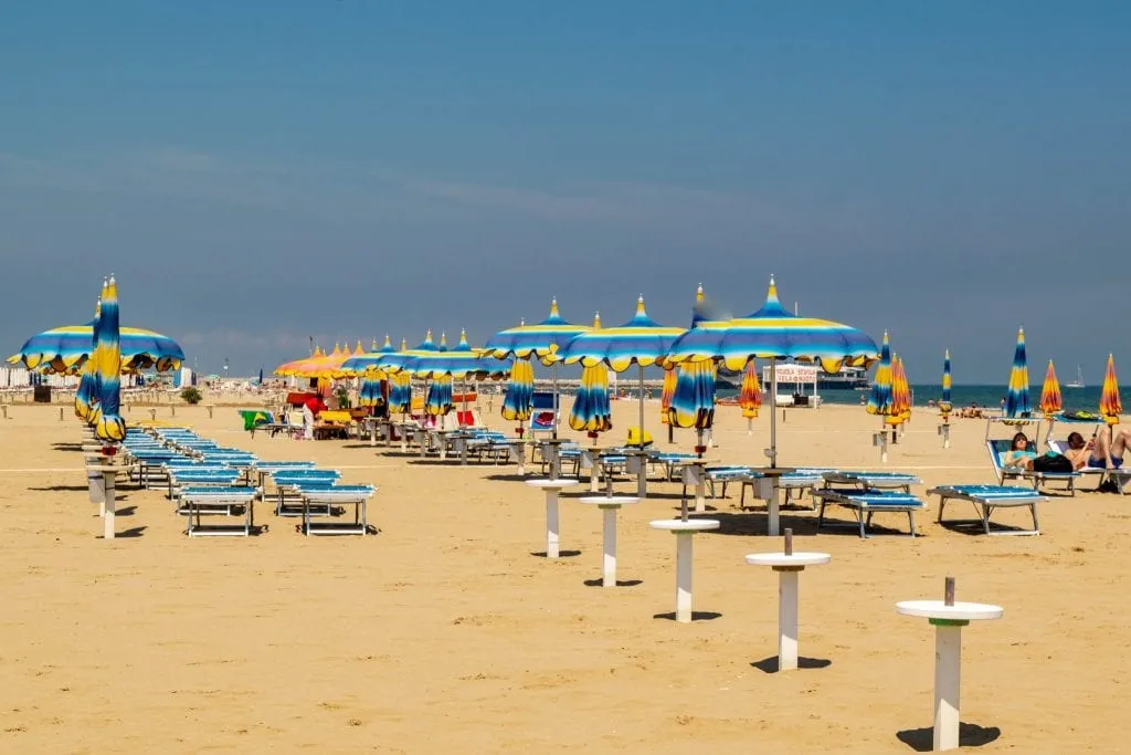 beste dagtrips vanuit Bologna: Rimini Beach