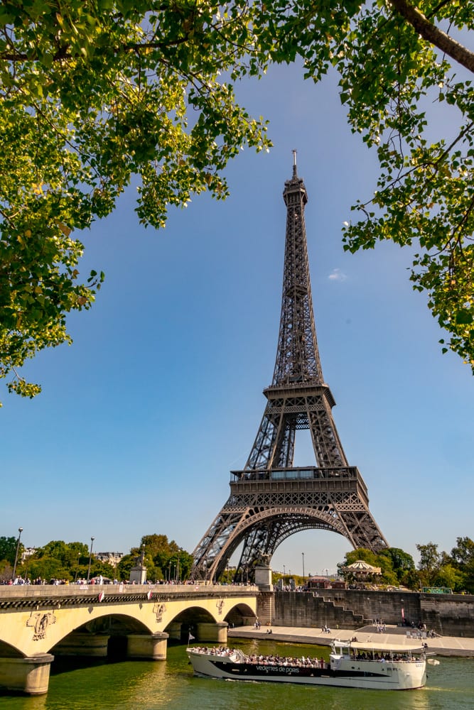 Honeymoon in Paris: Eiffel Tower