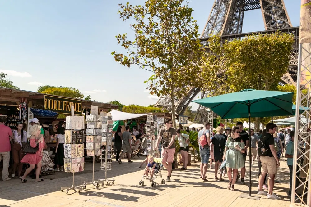 Paris Honeymoon: Market under the Eiffel Tower