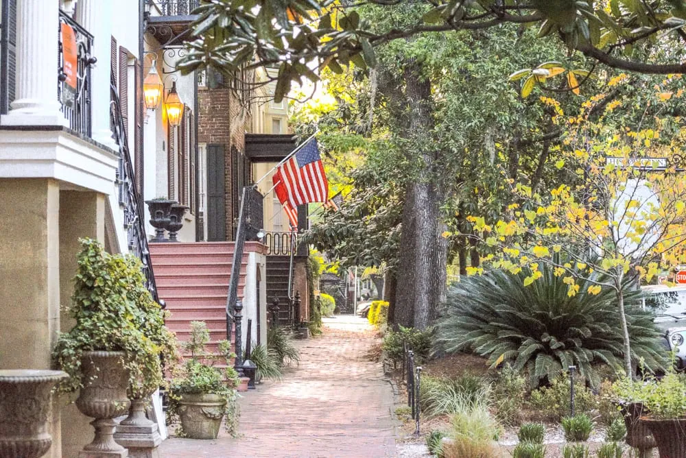 The Best Things to Do in Savannah: Jones Street