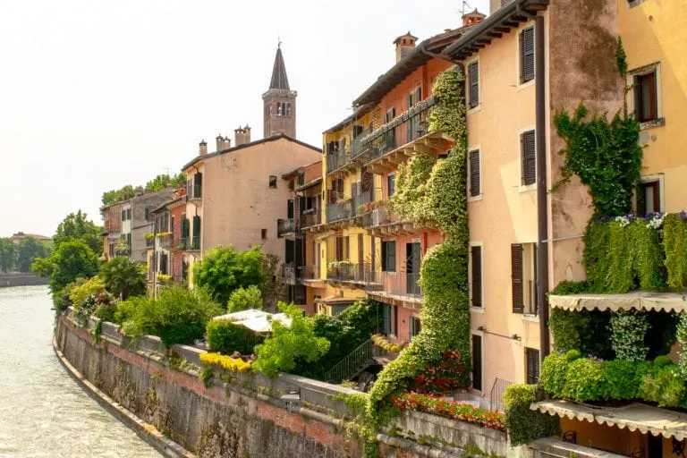What to Do in Verona: Ponte Pietra