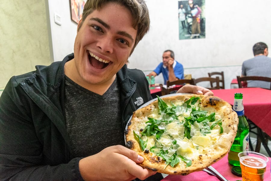 Naples Pizza Tour: Pizzeria Matteo