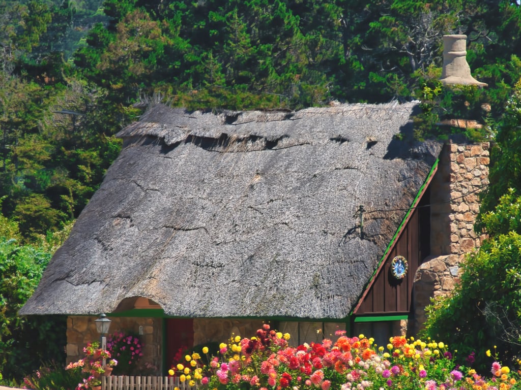 fairytale cottage in carmel by the sea california, romantic usa travel destination