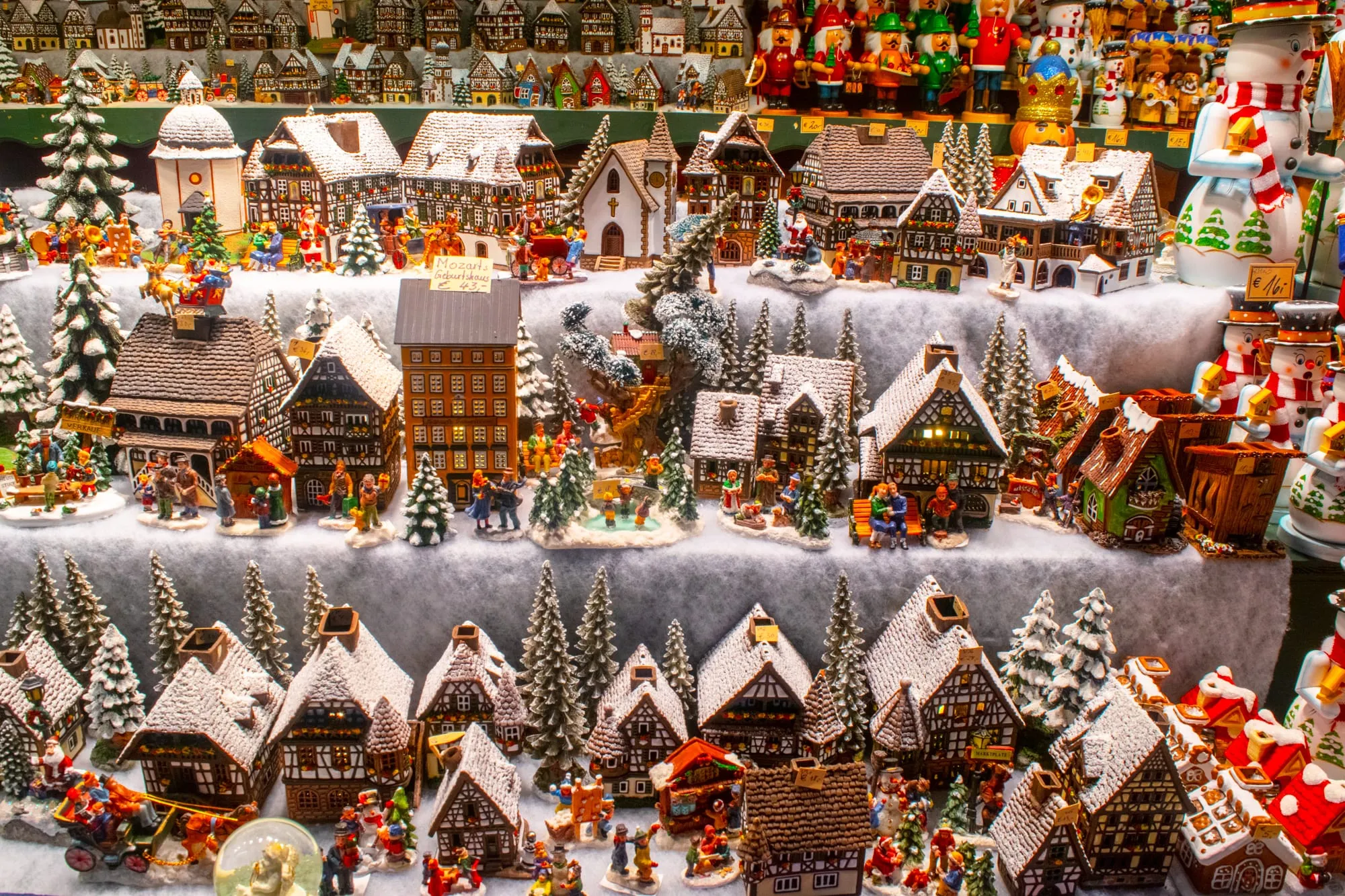 Austria Christmas Market Trip: Carved Buildings