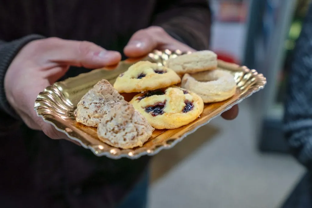 Trastevere Food Tour: Plate of Cookies from Biscottificio Artigiano Innocenti