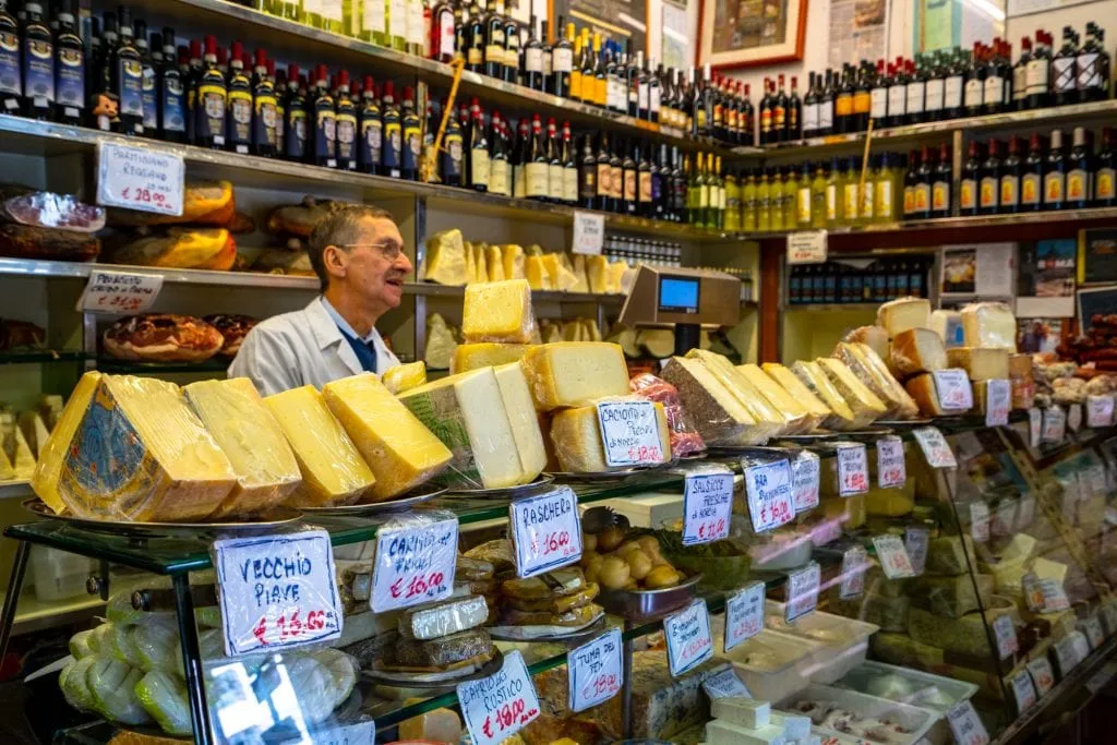 Trastevere Food Tour: Man in Cheese Shop