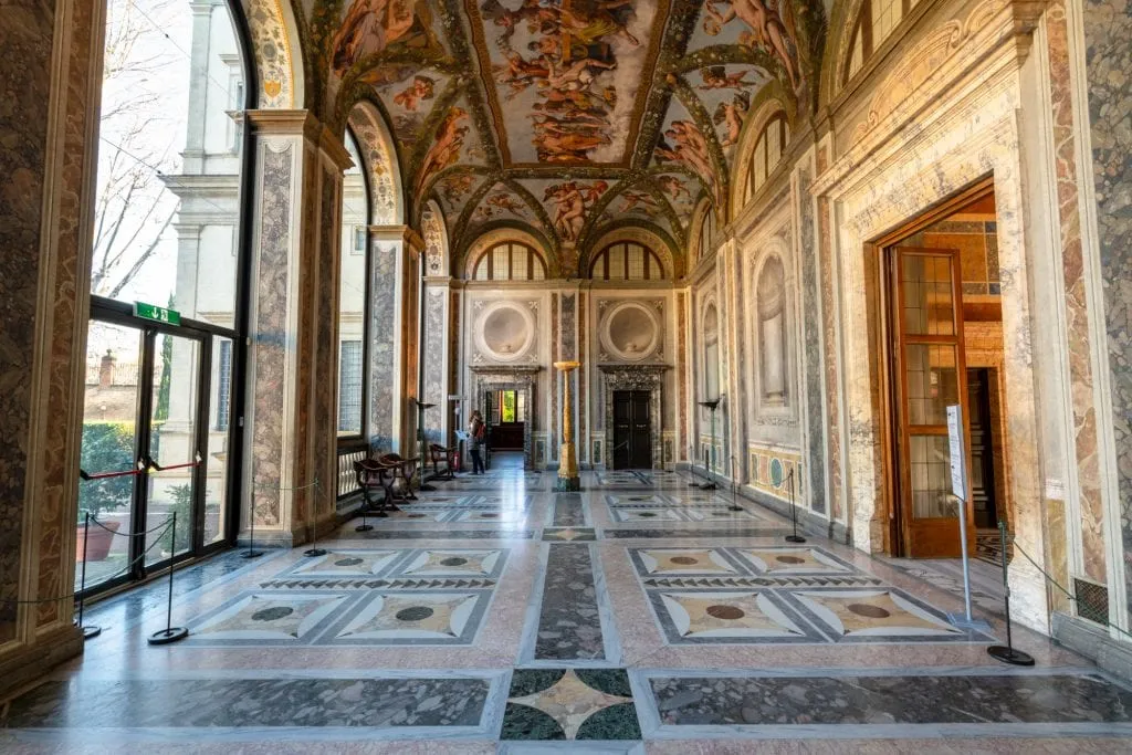 Hidden Gems in Rome: Raphael's Frescoes at the Villa Farnesina