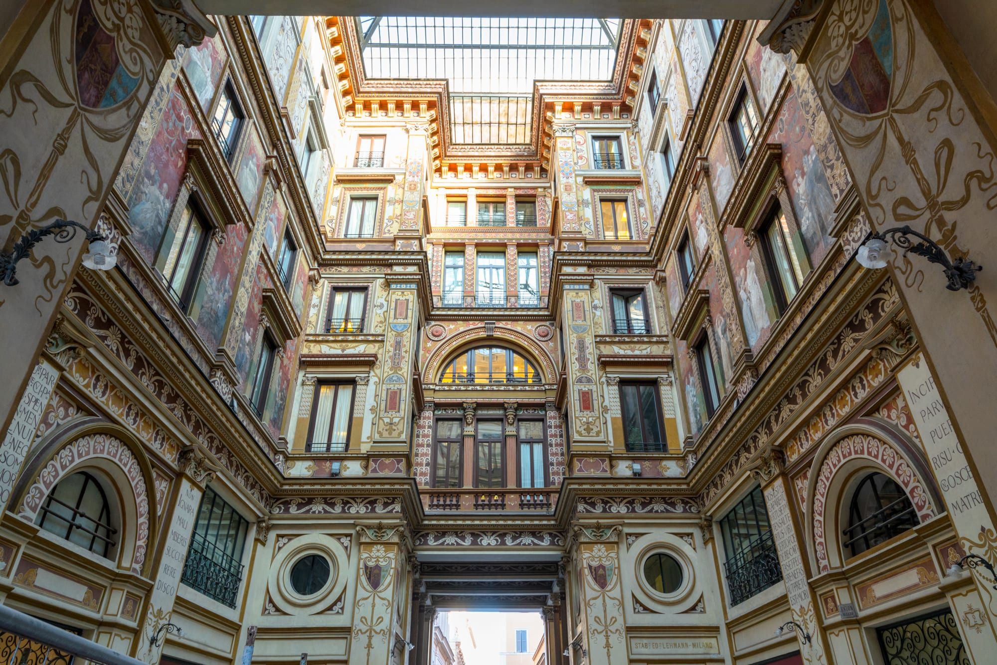 Inside Galleria Sciarra, The Trevi Fountain's Secret Neighbor