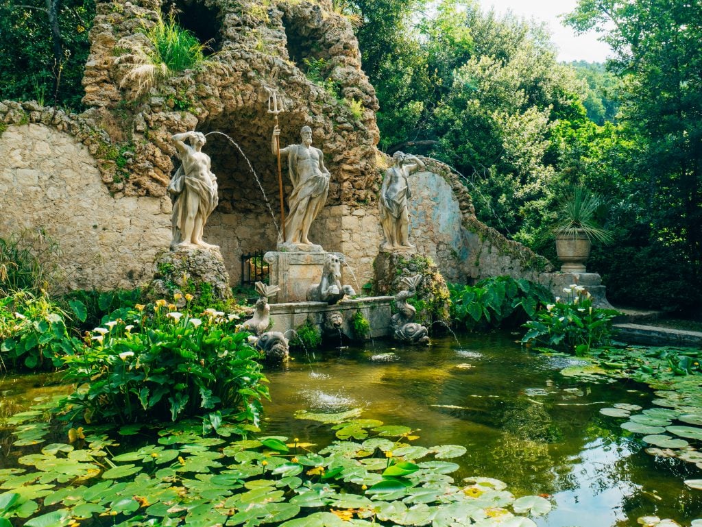 neptune fountain in trsteno arboretum