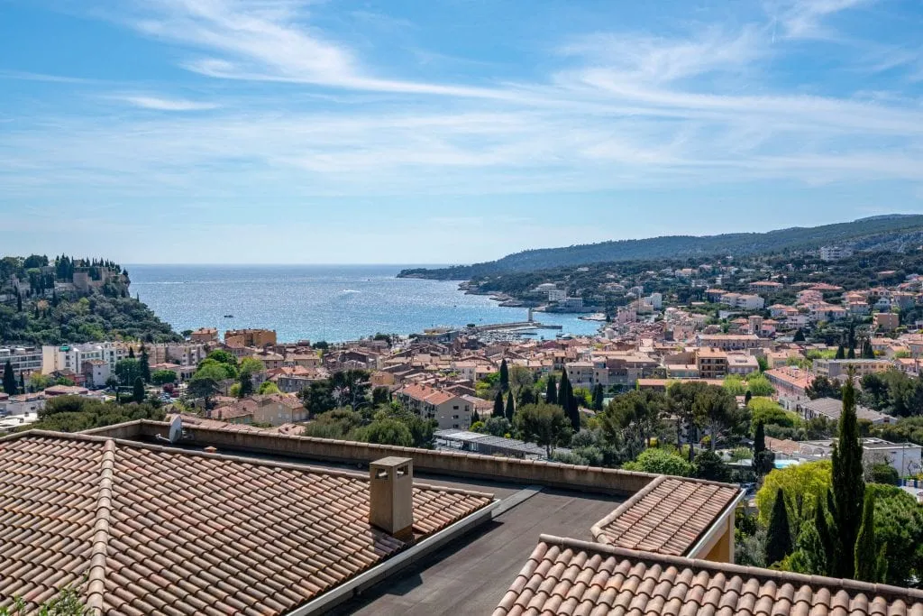 View of Cassis from above, with Mediterranean Sea in the distance.