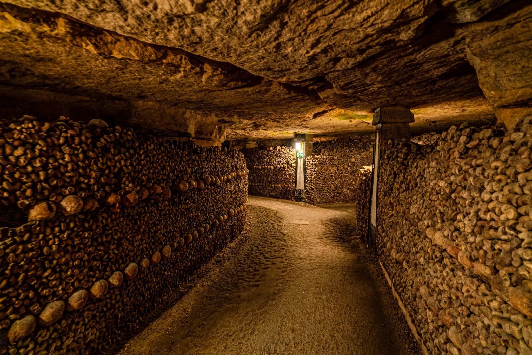 tour catacombs of paris