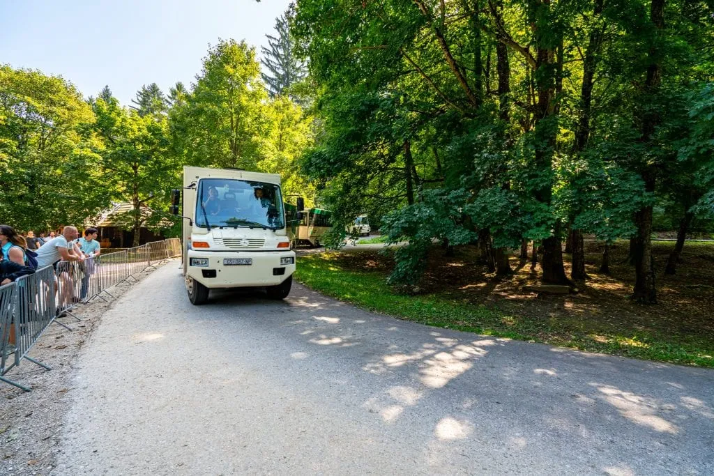 Tram pulling up to pick up passengers at Plitvice Lakes