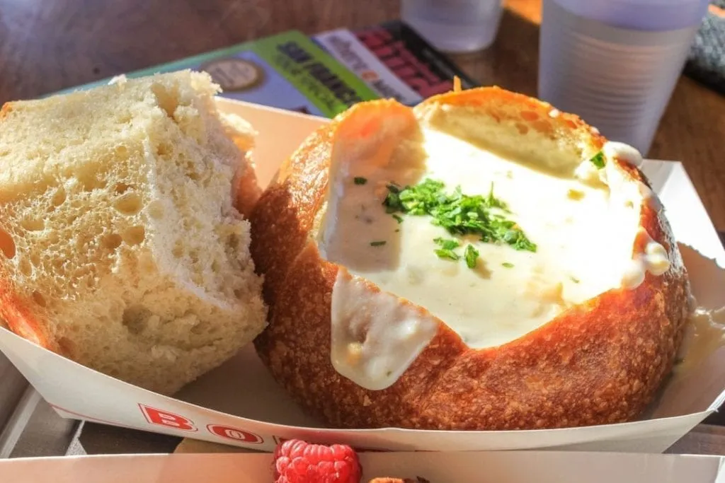 Sourdough clam shower from Boudin Bakery, as eaten during a 3 day San Francisco weekend getaway