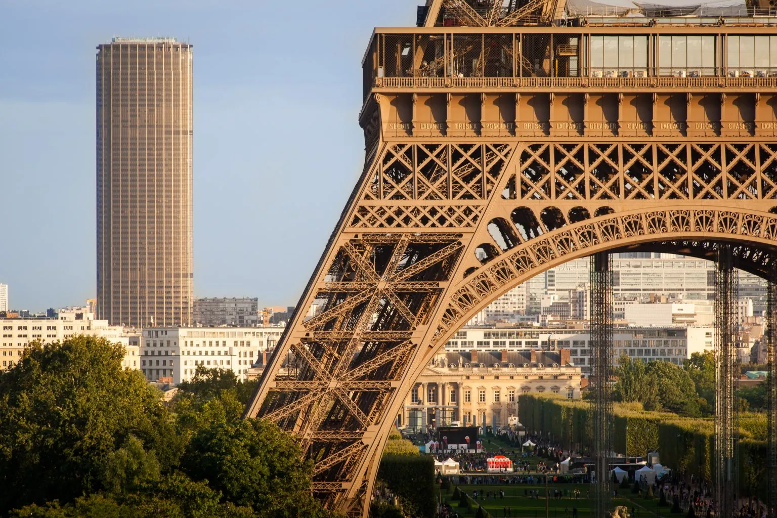 what is tour montparnasse used for