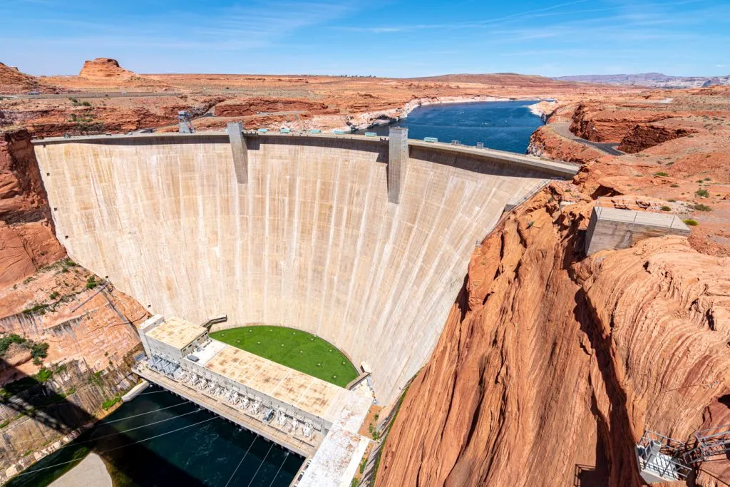 glen canyon dam in page arizona