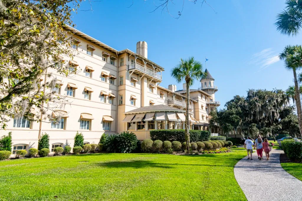 front facade of jekyll island club resort, one of the best places to stay in jekyll island georgia