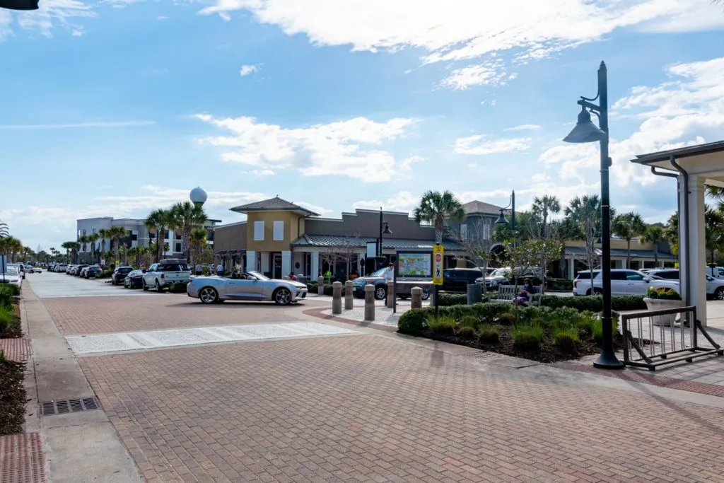 jekyll island beach village as seen from across the parking lot