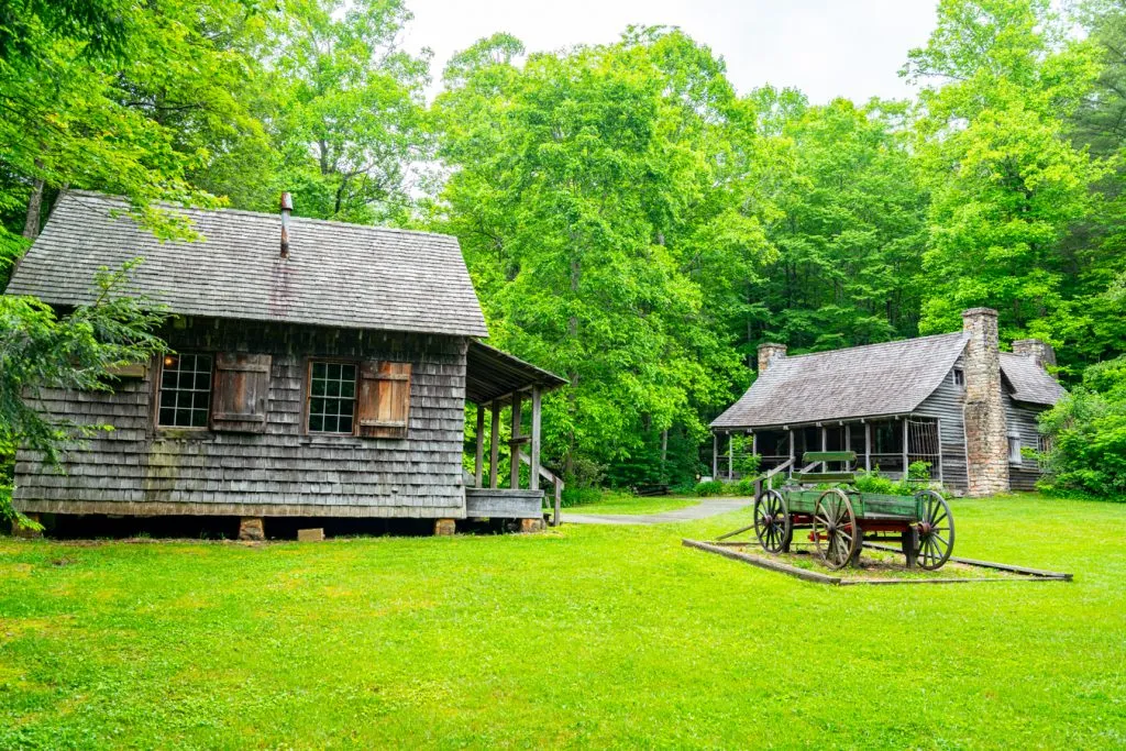 historic ranger cabins in pisgah national forest north carolina