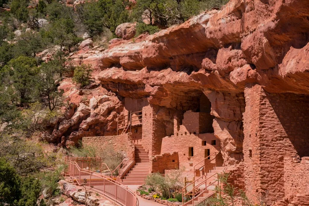 manitou cliff dwellings as seen from the side