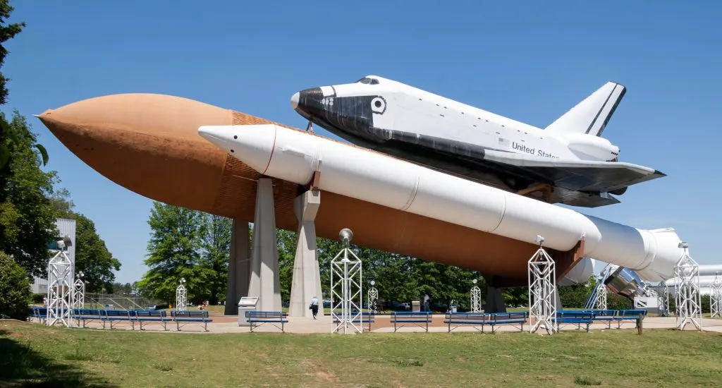 space shuttle on display in huntsville alabama, one of the cool attractions in america