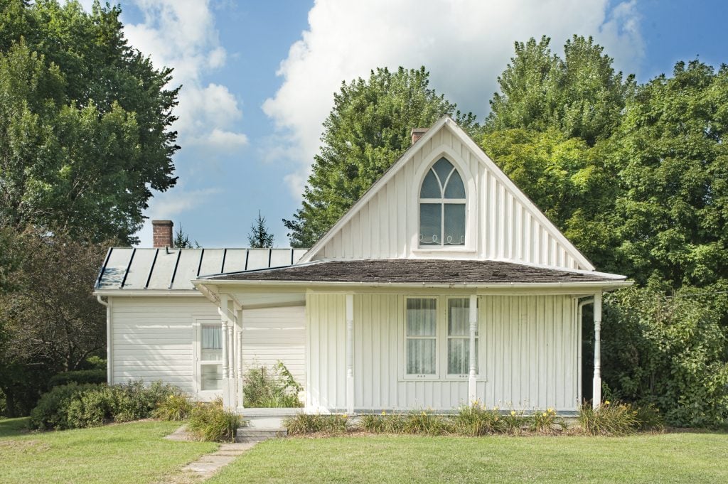 front facade of the american gothic house iowa