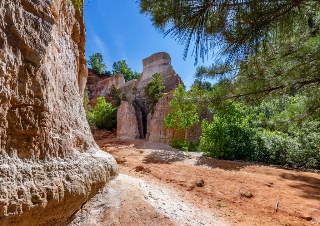 view of providence canyon from a hiking trail inside the canyon