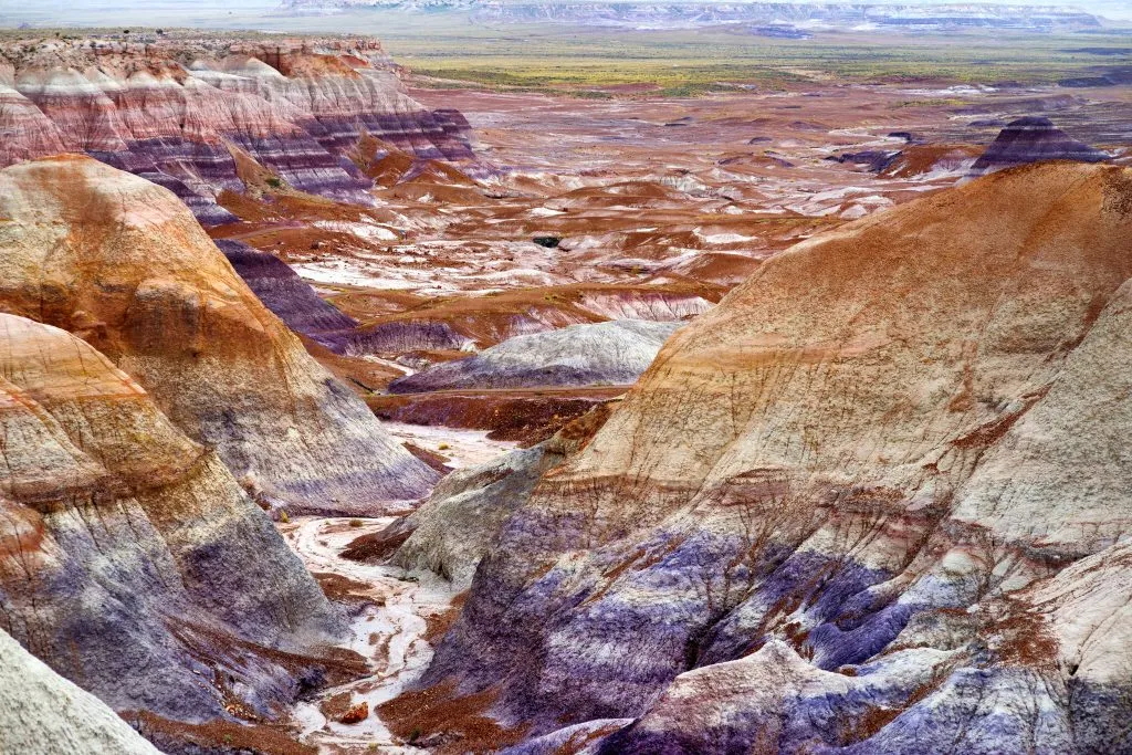 sandstoen rock formations in petrified forest national park arizona