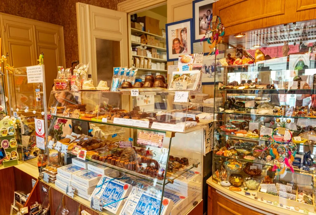 interior of saint emilion macaroon bakery