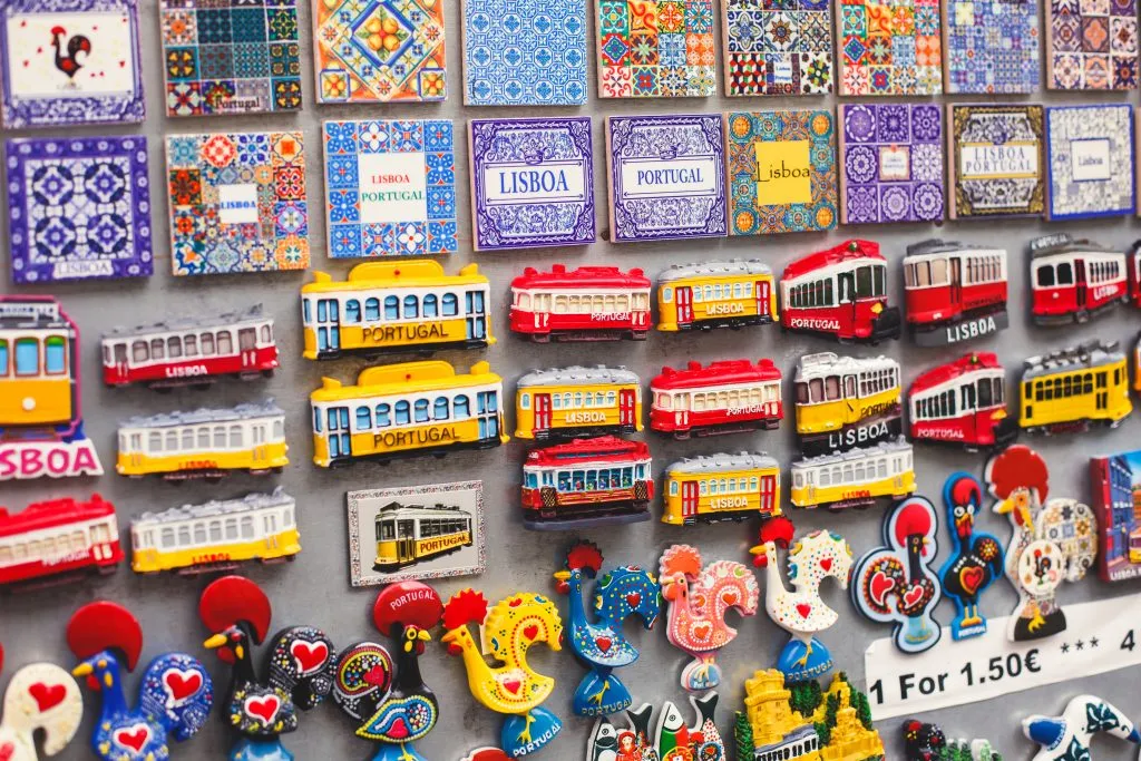 magnets for sale in portugal shopping area