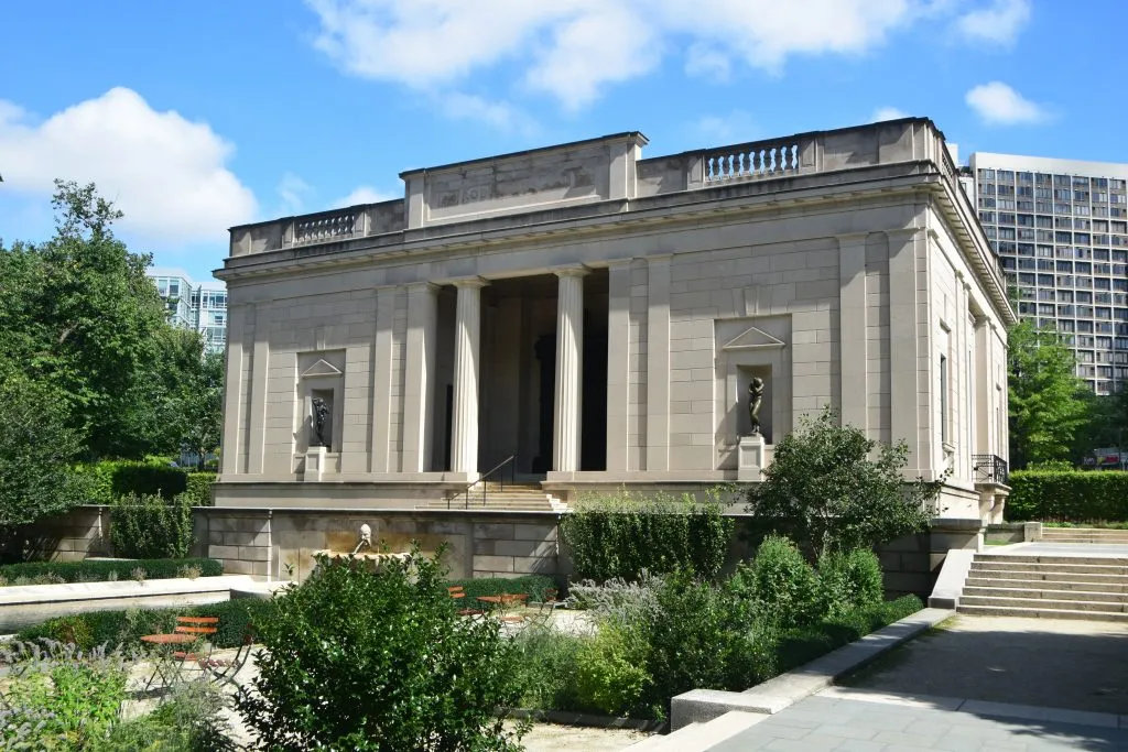 front facade of the rodin museum philadelphia