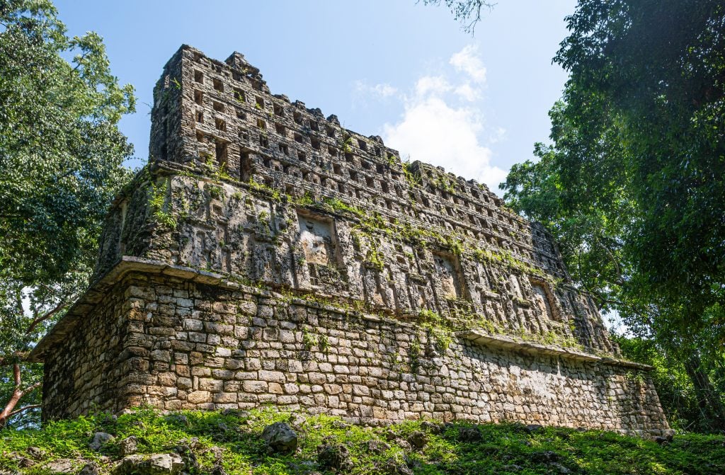 intricate building in yaxichilan ruins mexico chiapas