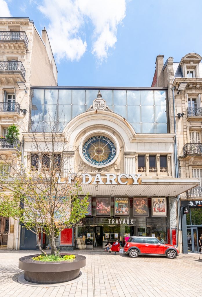 view of vintage darcy theater, a fun point of interest dijon france