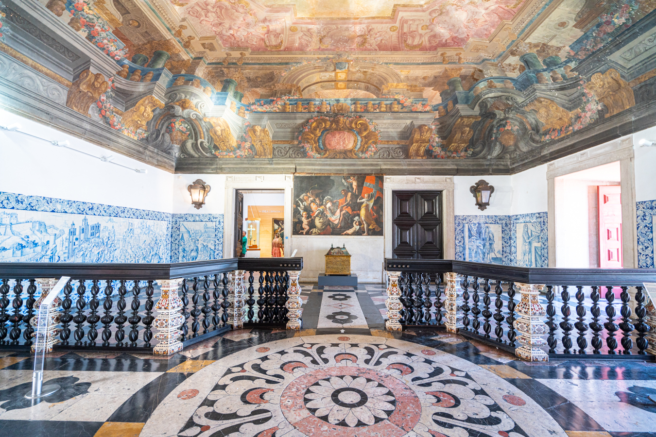 21+ Hidden Gems in Lisbon Secret Spots + Offbeat Treasures Our