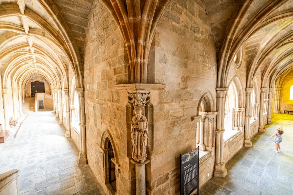 cloister of the evora cathedral as seen on a corner