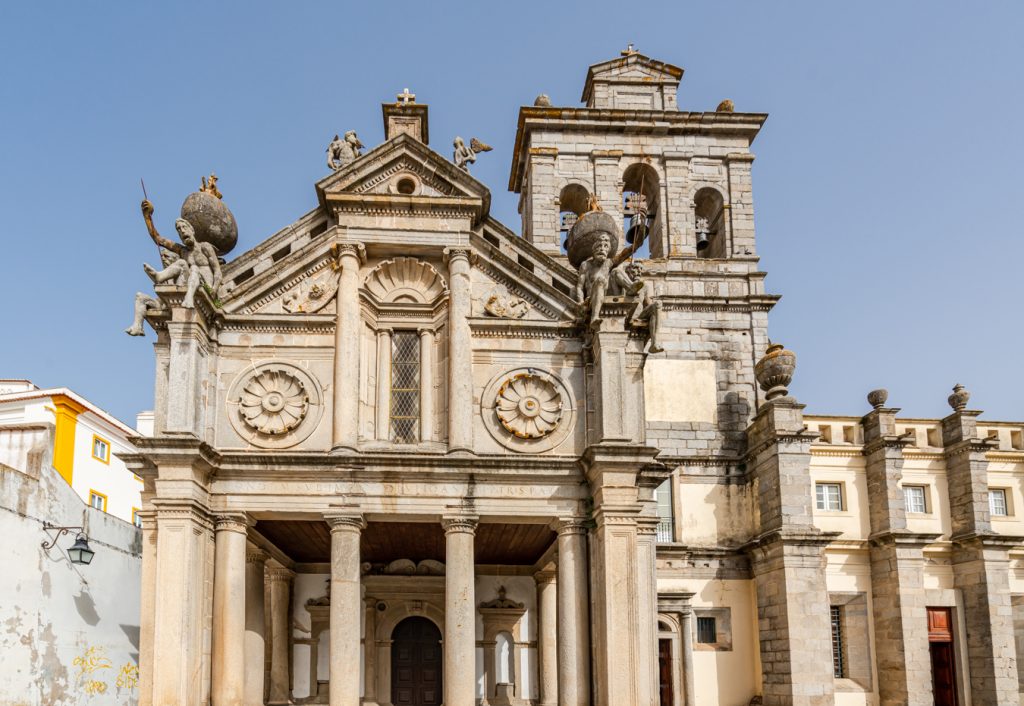 front facade of the Church of Nossa Senhora da Graça church, a fun addition to an evora itinerary