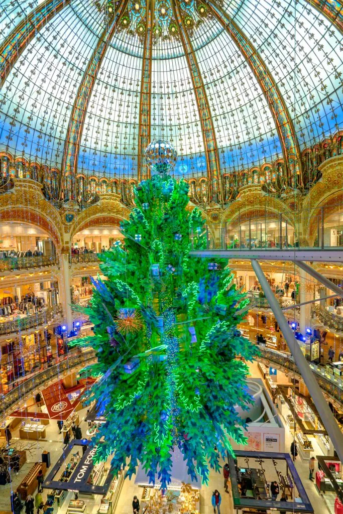 2022 galeries lafayette christmas tree hanging under dome in paris france