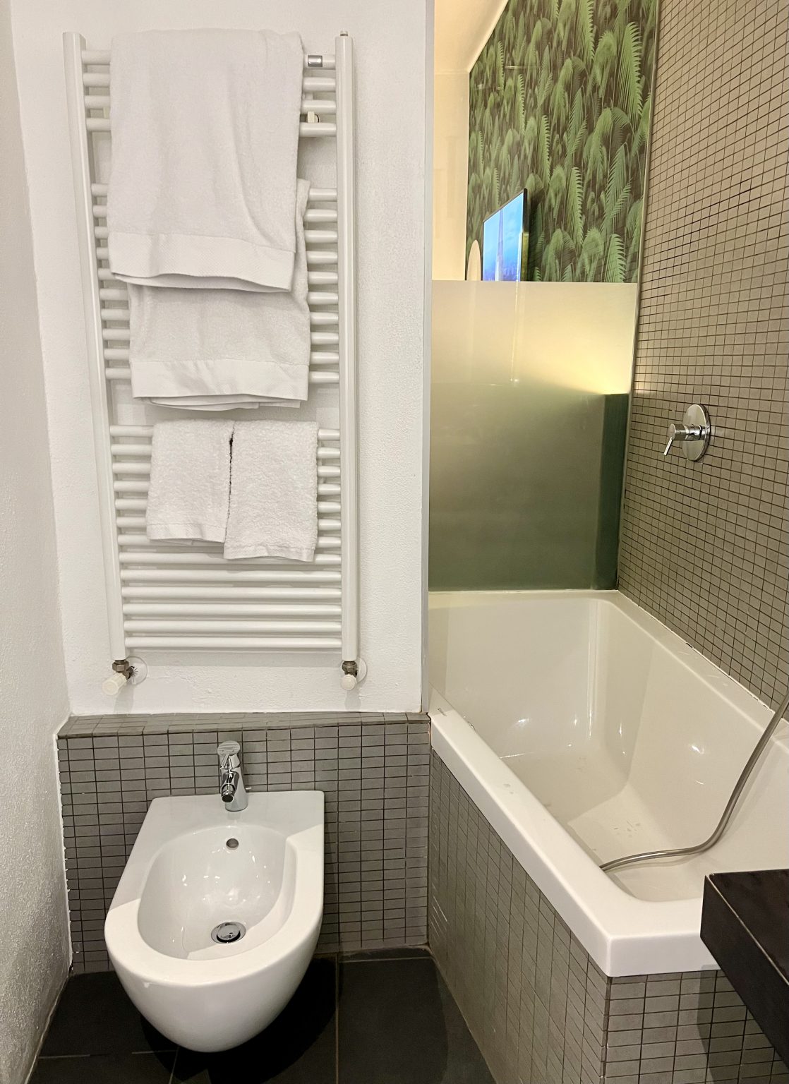 11 Quick Tips for Finding + Using Toilets in Europe Our Escape Clause