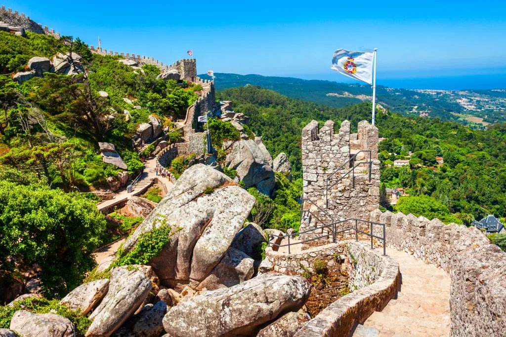 battlements of castle of the moors, one of the palaces to visit on a sintra day trip itinerary