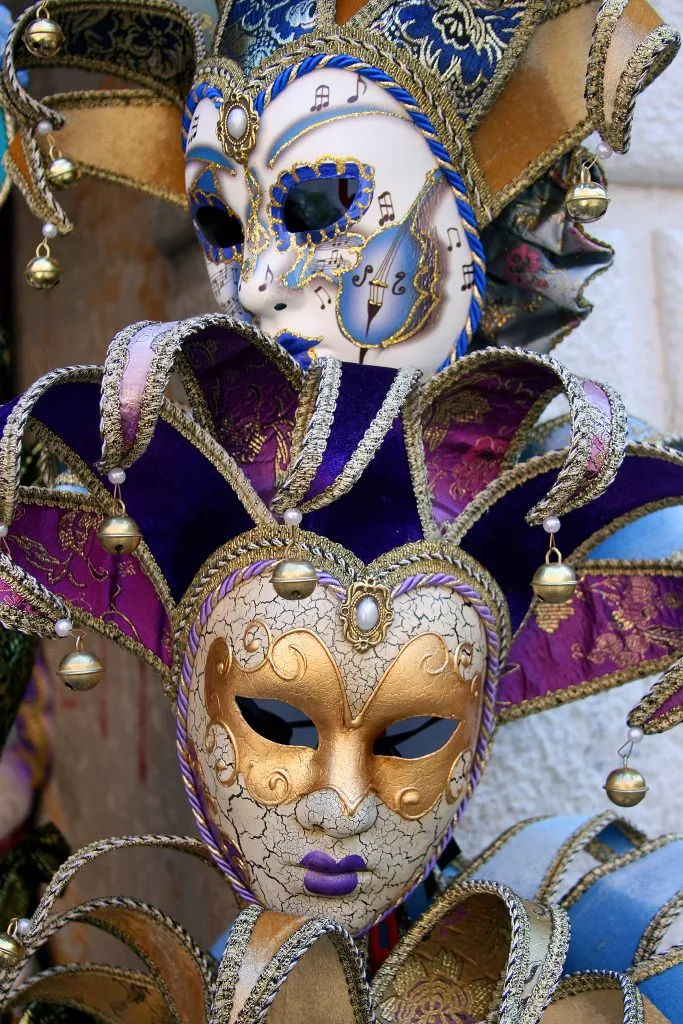 group of venetian carnival masks for sale, one of the best things to buy in venice italy