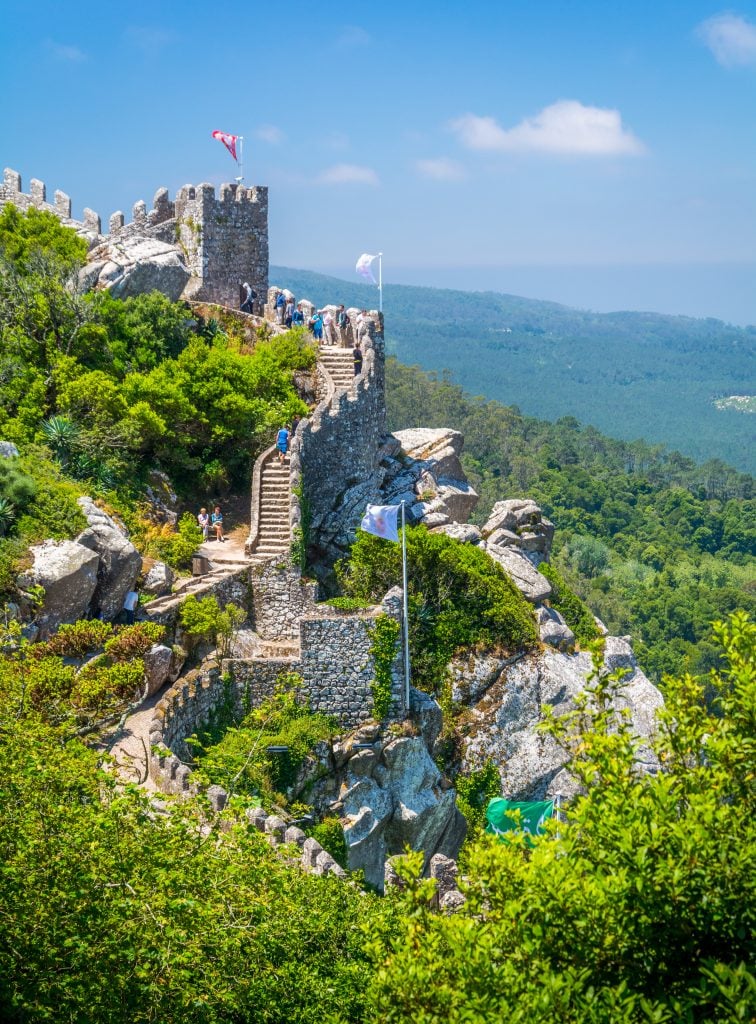 view of the battlements of the castle of the moors, one of the best places to visit in sintra in a day