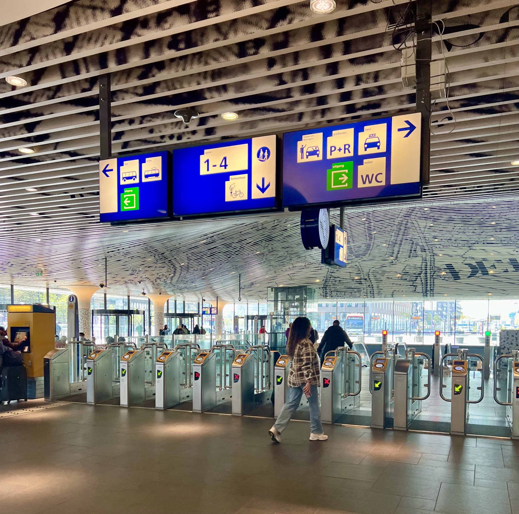 How to Take a Day Trip to Delft From Amsterdam ( Things to Do!) - Our ...